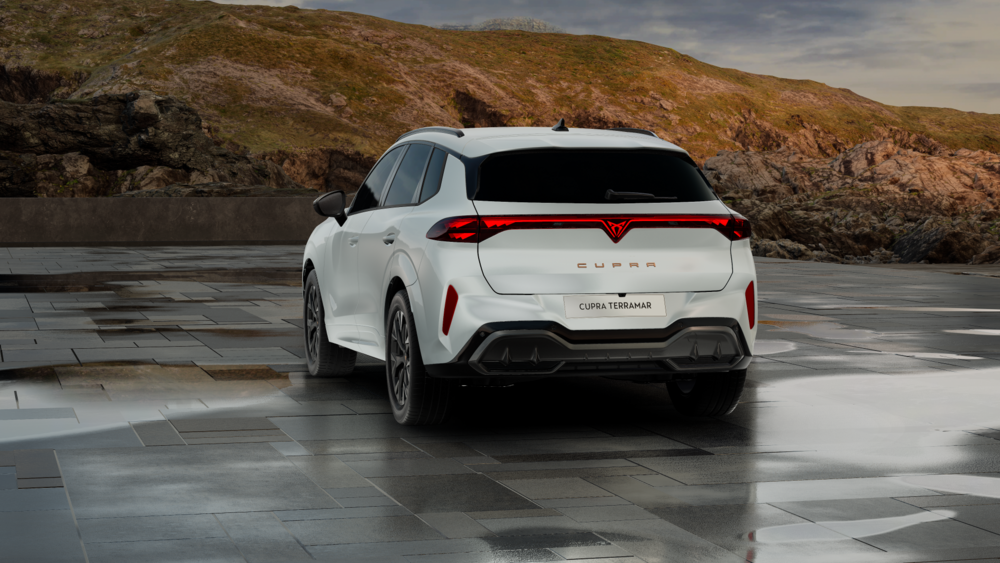 CUPRA Terramar [object Object] [object Object] 1.5 eTSI